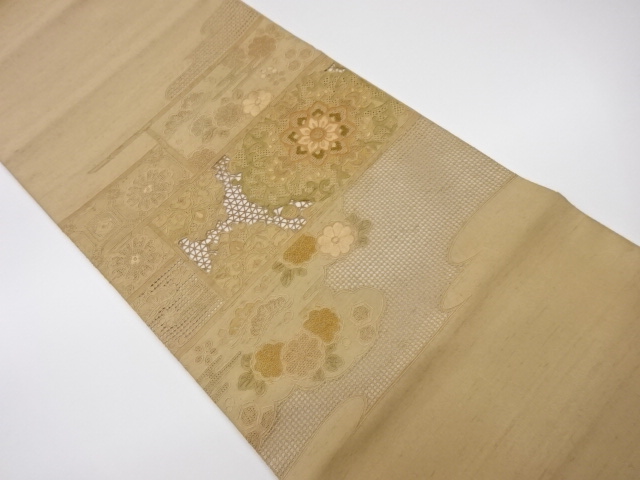 リサイクル　手織り紬汕頭相良刺繍華紋に松・花模様袋帯